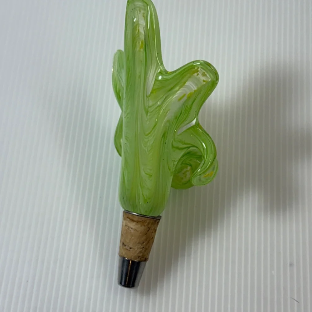 Bombay Company GREEN LILY Hand Blown Glass Flower‎ Wine Bottle Stopper